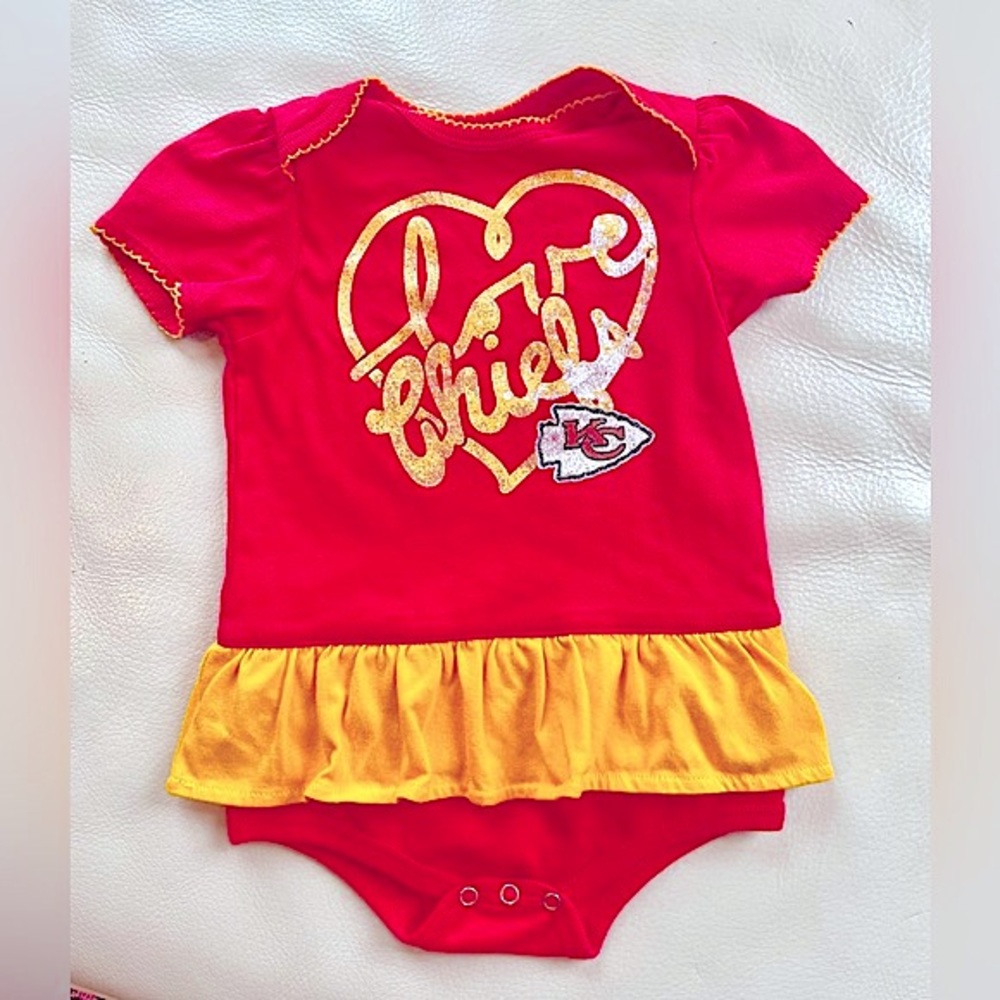 3/$30💥Kansas City Chiefs NFL Bodysuit Dress, Red Gold Skirt, Love Chiefs ❤️